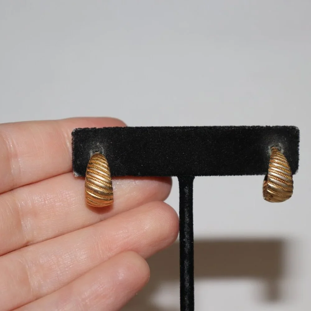 💛✨ Vintage Gold Textured Half Hoop Earrings · Post · 5/8